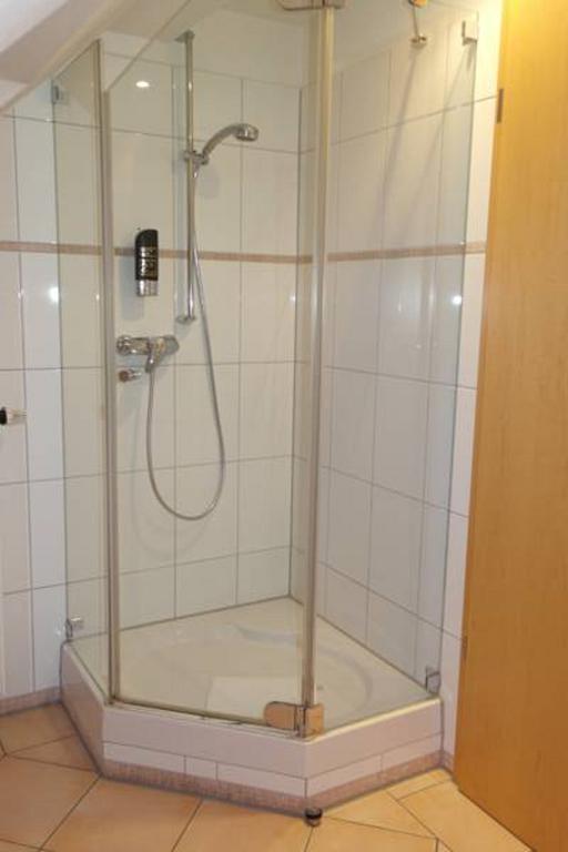 Hotel Jahnhaus Langenfeld  Buitenkant foto